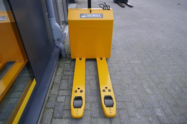 Grote foto vs 20660 elektrische palletwagen jungheinrich 1400kg doe het zelf en verbouw hefwerktuigen