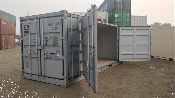 Grote foto containerverkoop auto diversen aanhangwagen onderdelen