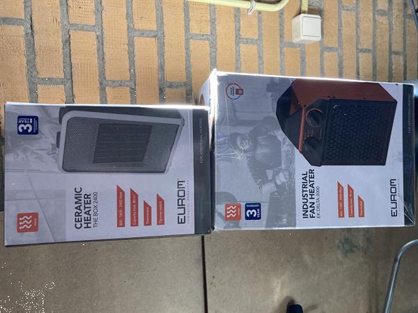 Grote foto voor trekkers en opleggers trailers auto diversen aanhangwagen onderdelen