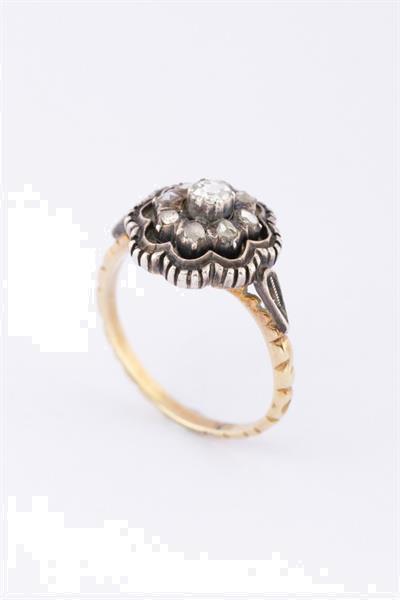 Grote foto antieke gouden ring met diamanten sieraden tassen en uiterlijk ringen voor haar