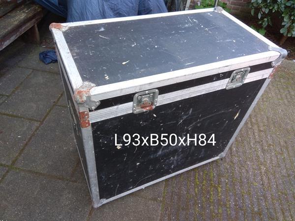 Grote foto grote flightcase op wielen muziek en instrumenten overige