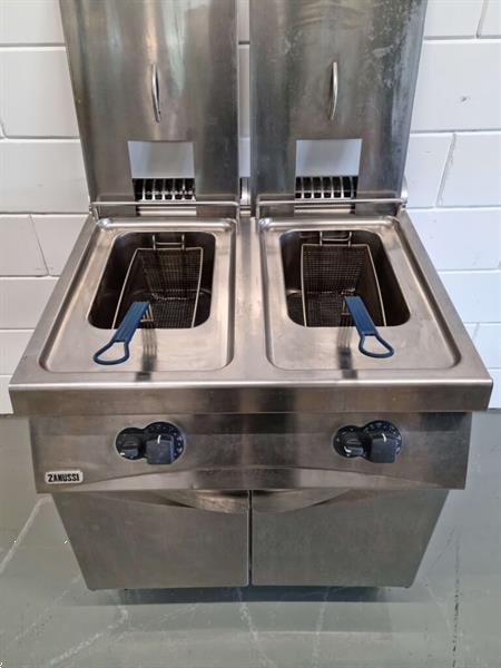 Grote foto rvs zanussi dubbele friteuse frituur 2 x 15 liter 28 kw gas diversen overige diversen