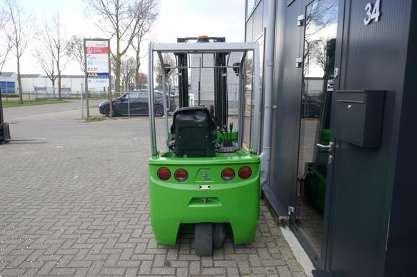 Grote foto vs 20695 elektrische triplex heftruck 4970mm sideshift freelift agrarisch heftrucks