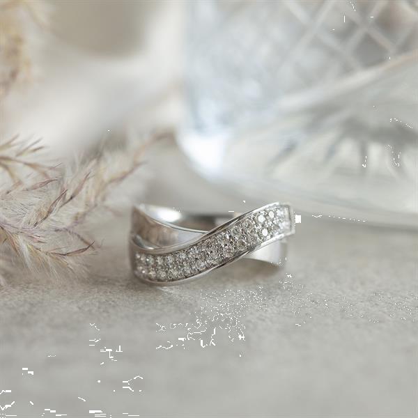 Grote foto witgouden slagring met diamant 14 krt 1197.5 sieraden tassen en uiterlijk ringen voor haar