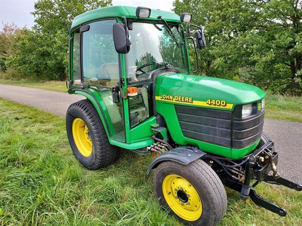 Grote foto john deere 4400 compact tractor 4x4 agrarisch tractoren