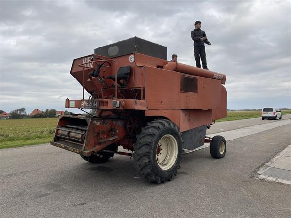 Grote foto laverda m152 agrarisch maaidorsers
