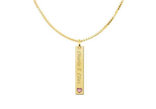 Grote foto gouden bar kettinghanger met een roze zirkonia hartje name kleding dames sieraden