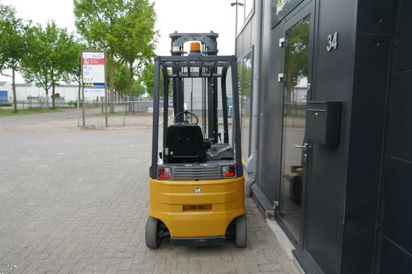 Grote foto vs 20736 elektrische heftruck fiat 1500kg 4.000mm sideshift agrarisch heftrucks