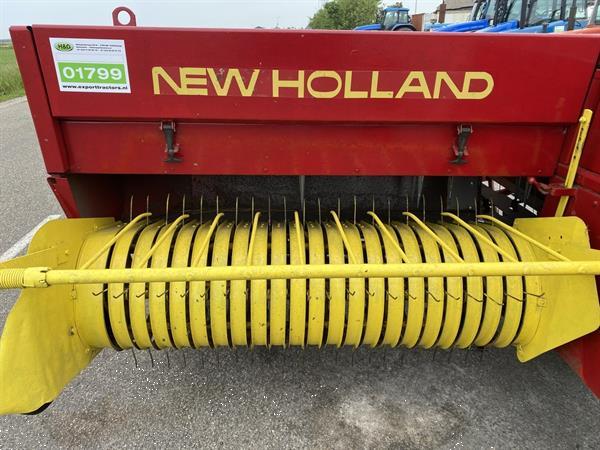 Grote foto new holland 376 agrarisch persen