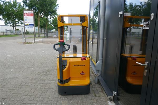 Grote foto vs 20757 elektrische stapelaar jungheinrich triplex doe het zelf en verbouw hefwerktuigen