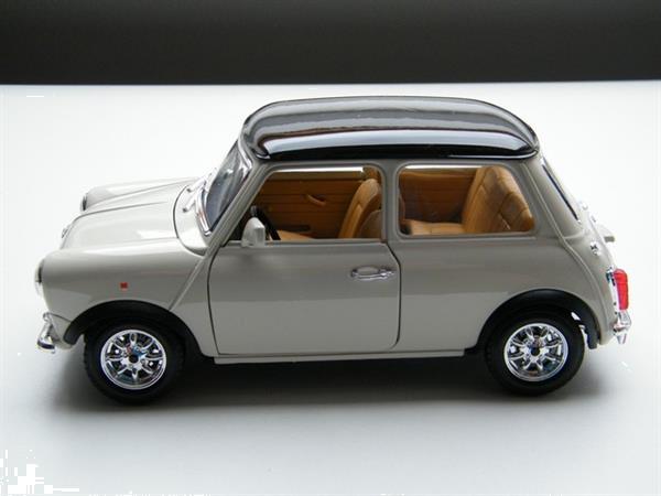Grote foto schaal auto model mini cooper 1969 bburago 1 18 hobby en vrije tijd 1 18