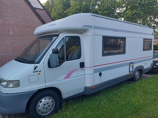 Grote foto camper fiat ducato met burstnercamper caravans en kamperen campers