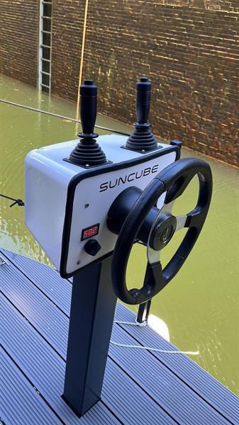 Grote foto nieuw suncube houseboat ce c 100 elektrisch watersport en boten motorboten en jachten