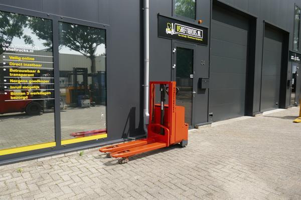 Grote foto vs 20791 elektrische stapelaar doosan intiele lift 1720mm doe het zelf en verbouw hefwerktuigen