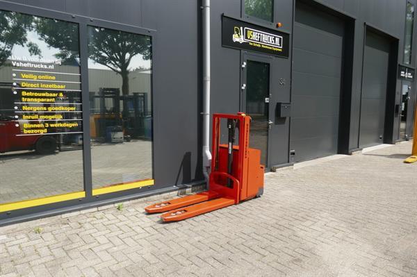 Grote foto vs 20791 elektrische stapelaar doosan intiele lift 1720mm doe het zelf en verbouw hefwerktuigen