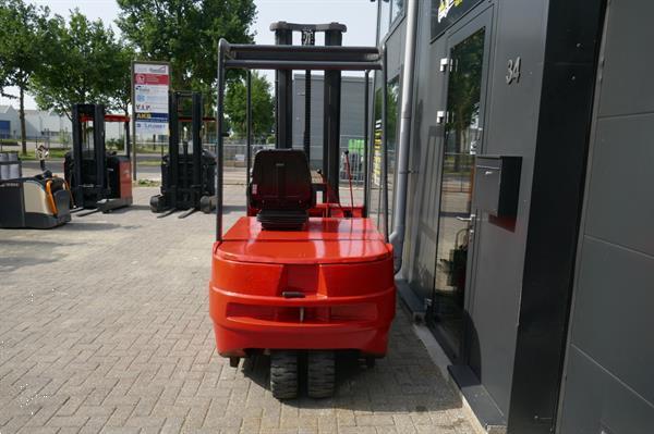 Grote foto vs 20772 elektrische heftruck linde e25 sideshift 4050mm agrarisch heftrucks