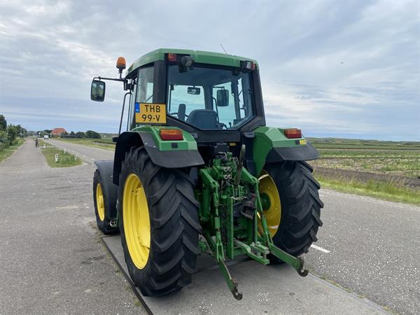 Grote foto john deere 6210 agrarisch tractoren