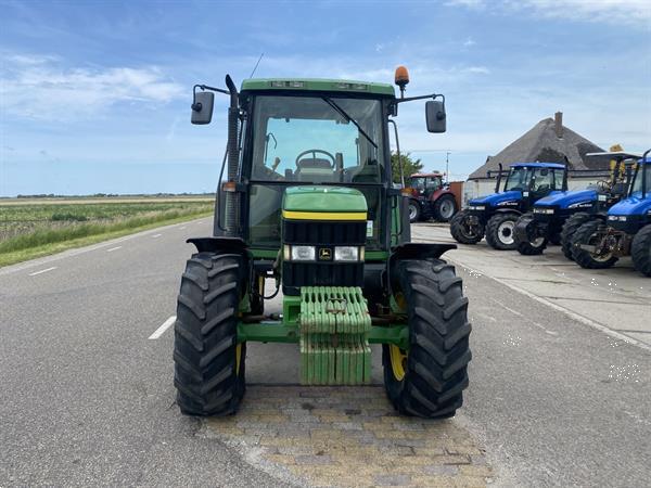 Grote foto john deere 6210 agrarisch tractoren