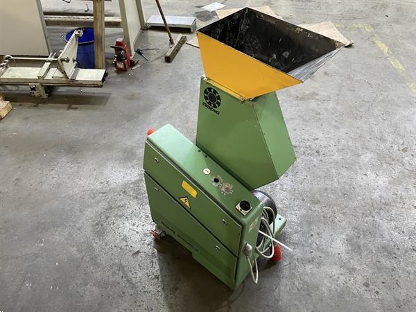 Grote foto shredder verkleiner granulator schredder rapid 1514 doe het zelf en verbouw afvalverwerking