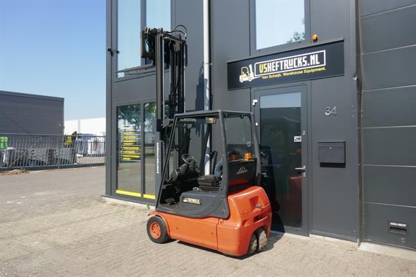 Grote foto vs 20767 elektrische heftruck linde e16 2770mm sideshift agrarisch heftrucks