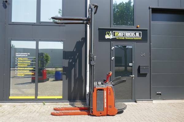 Grote foto vs 20771 elektrische meerijd stapelaar linde 2924mm initiele lift freelift doe het zelf en verbouw hefwerktuigen