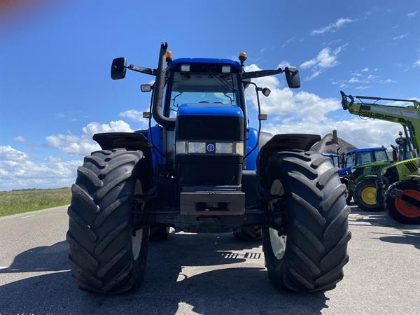 Grote foto new holland tm 175 agrarisch tractoren