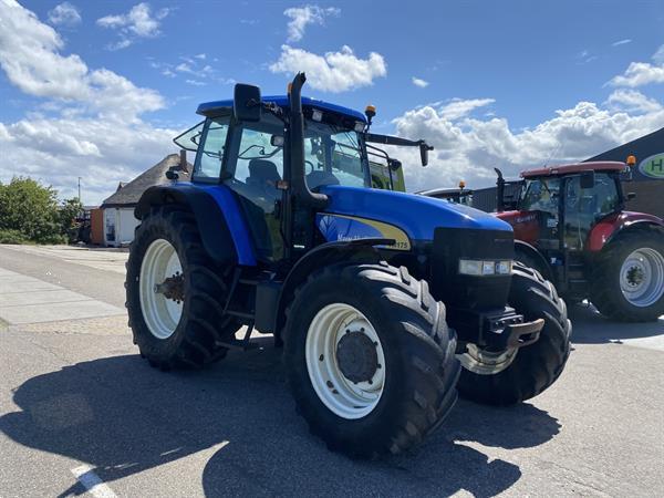 Grote foto new holland tm 175 agrarisch tractoren