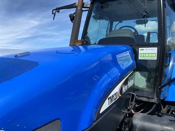 Grote foto new holland tm 120 agrarisch tractoren