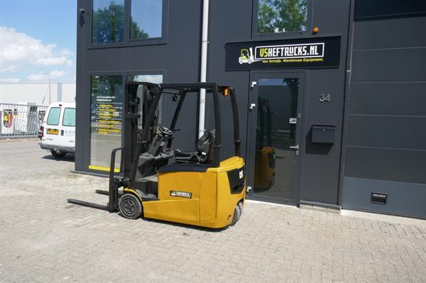 Grote foto vs 20834 bj2012 elektrische heftruck caterpillar ep16 triplex agrarisch heftrucks