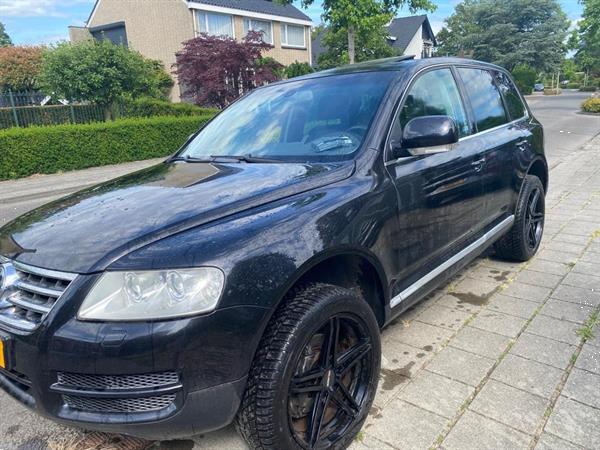 Grote foto volkswagen touareg black 2003 auto volkswagen