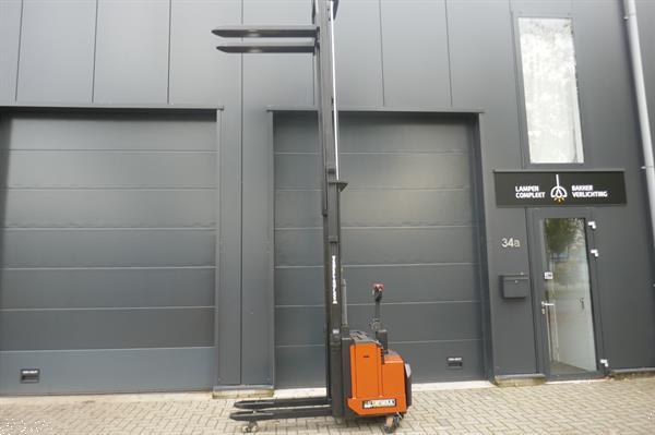 Grote foto vs 20843 elektrische stapelaar bt initiele lift 4.150mm freelift doe het zelf en verbouw hefwerktuigen