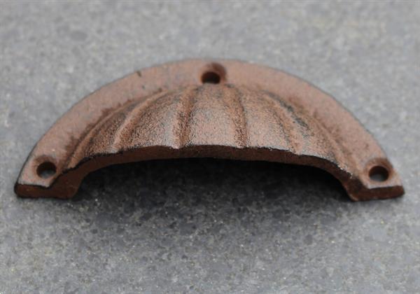Grote foto handgreep schelp donkerbruin gietijzer doe het zelf en verbouw materialen en producten