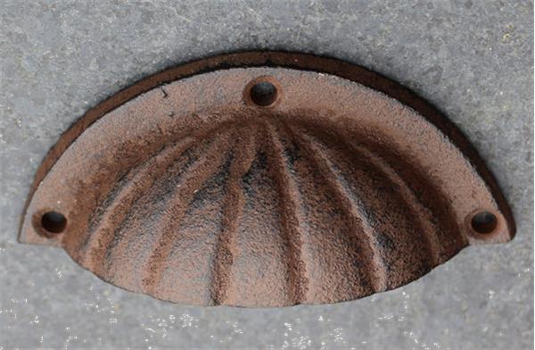 Grote foto handgreep schelp donkerbruin gietijzer doe het zelf en verbouw materialen en producten