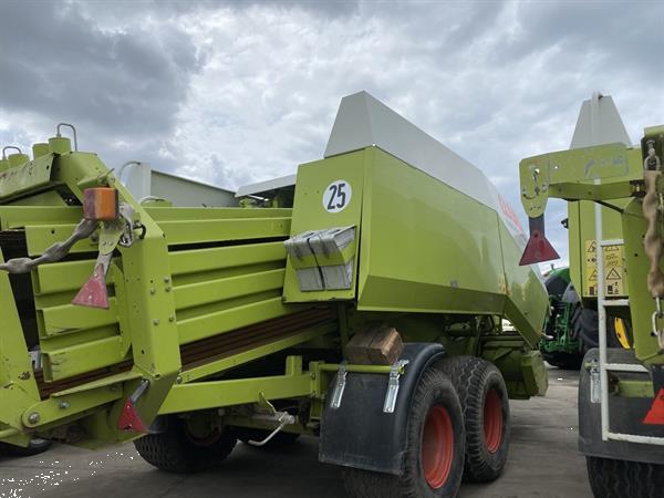 Grote foto claas quadrant 2200 agrarisch persen