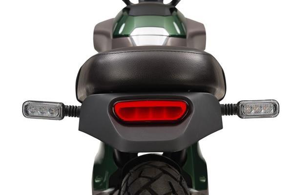 Grote foto super soco tc wanderer elektrische scooter groen bij centr fietsen en brommers scooters