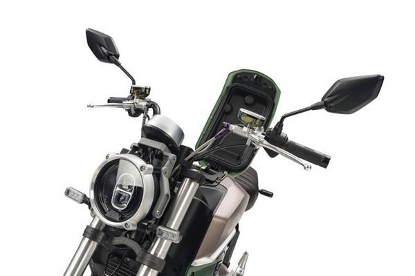 Grote foto super soco tc wanderer elektrische scooter groen bij centr fietsen en brommers scooters