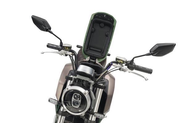 Grote foto super soco tc wanderer elektrische scooter groen bij centr fietsen en brommers scooters