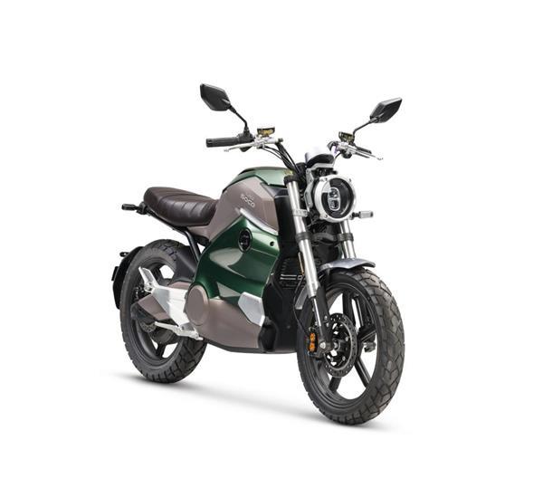 Grote foto super soco tc wanderer elektrische scooter groen bij centr fietsen en brommers scooters