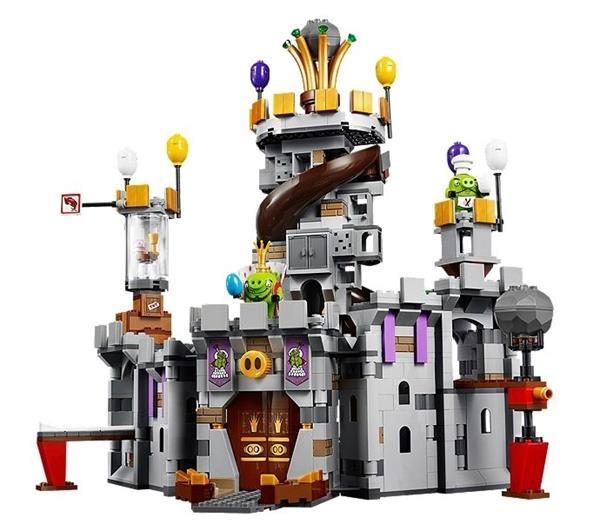Grote foto angry birds 75826 het kasteel van koning pig kinderen en baby duplo en lego
