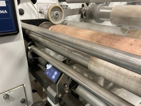 Grote foto ulma atlanta high tech flowpackmachine met dakota invoersysteem agrarisch tuinbouw