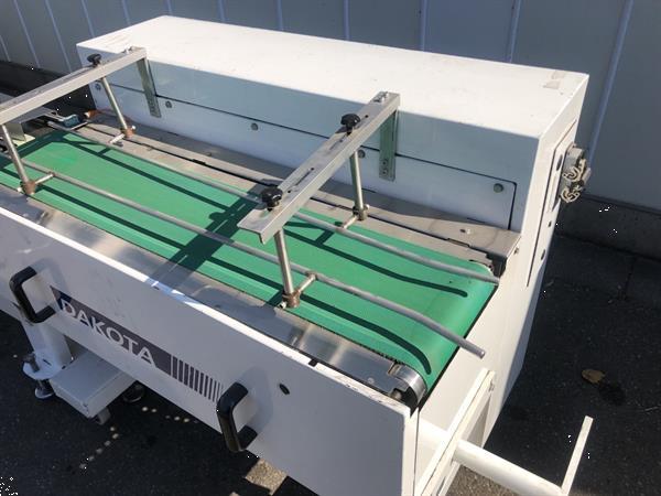 Grote foto ulma atlanta high tech flowpackmachine met dakota invoerband agrarisch tuinbouw