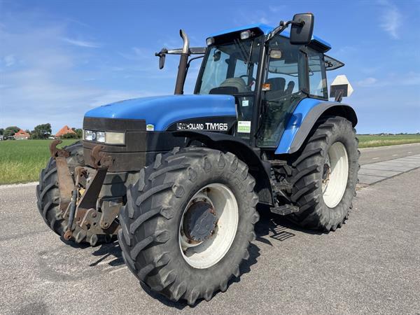 Grote foto new holland tm 165 agrarisch tractoren