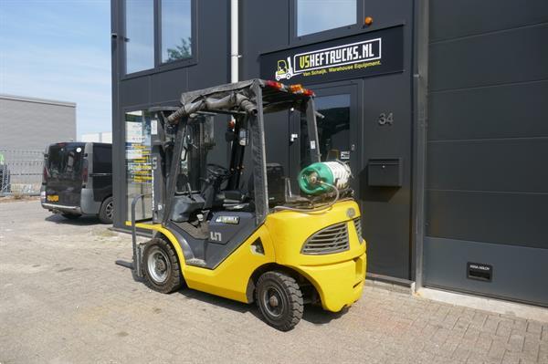 Grote foto vs 20864 bj2012 triplex lpg heftruck 2.5ton sideshift agrarisch heftrucks