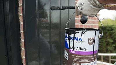 Grote foto bespaar op uw schilder . doe het zelf en verbouw schildersmaterialen