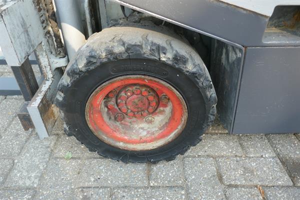 Grote foto vs 20873 elektrische heftruck fiat 4000mm sideshift agrarisch heftrucks