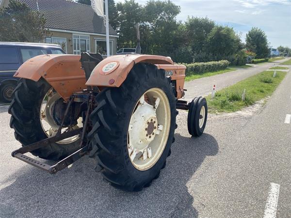 Grote foto fiat 640 agrarisch tractoren