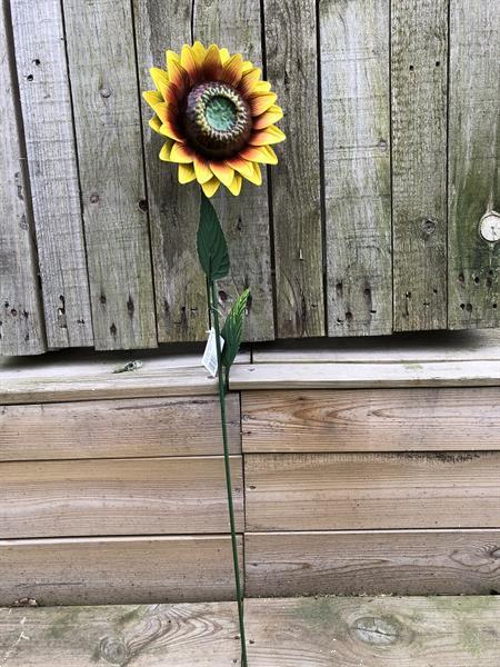 Grote foto handgemaakte zonnebloem tuinsteker 84 cm metaal tuin en terras tuinmeubelen