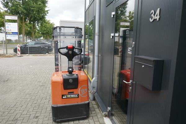 Grote foto vs 20895 bj2014 elektrische stapelaar bt 2900mm accu 2019 doe het zelf en verbouw hefwerktuigen