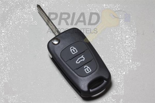 Grote foto autosleutel stuk of afgebroken auto onderdelen electronica en kabels