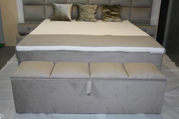 Grote foto boxspring met hoofdbord luxe kingsize bed huis en inrichting boxsprings